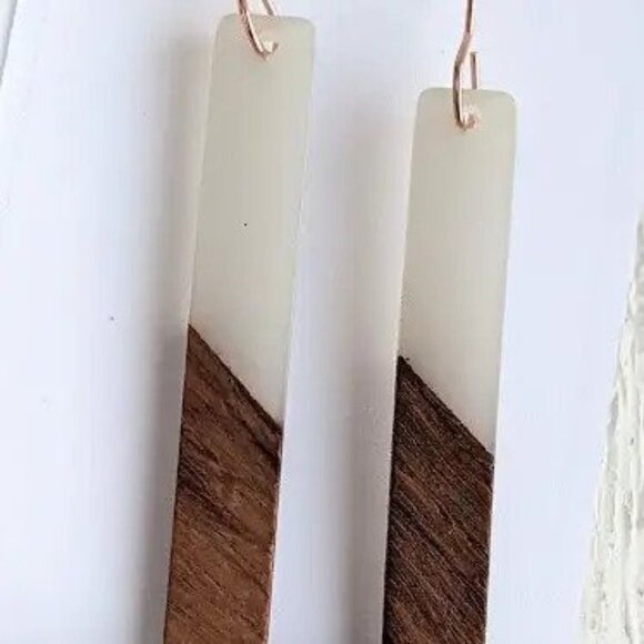 Jewelry - Handmade Rectangle Dangle Earrings -- Frost